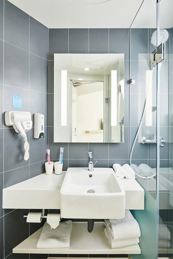 Hanting Express Shanghai Jiazhan Road المظهر الخارجي الصورة